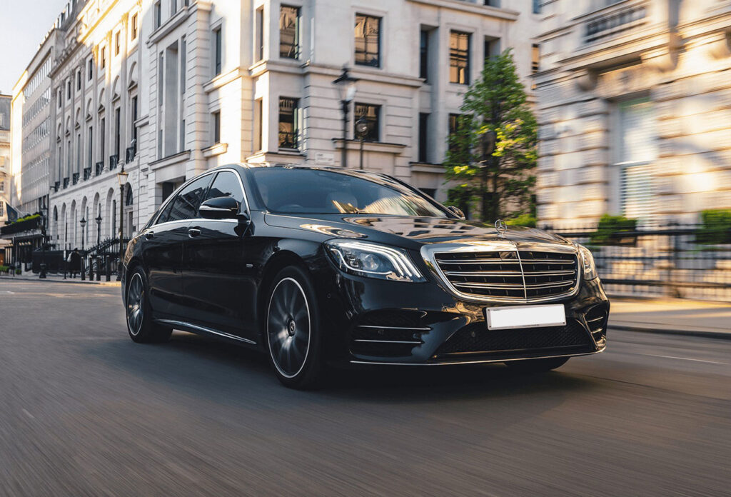 Chauffuer Services Minicab Taxis London Airport Transfer